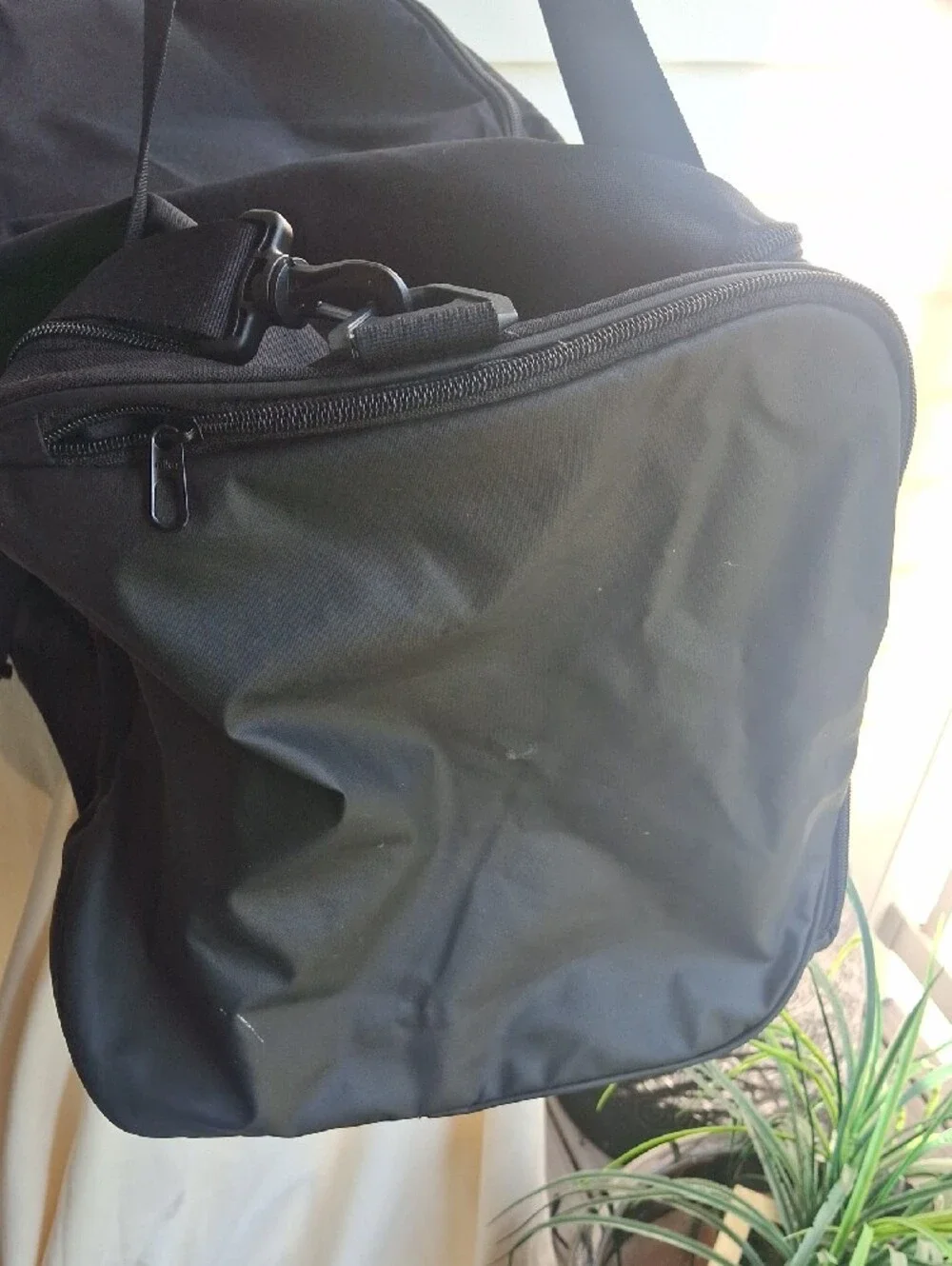 Nike Unisex Academy Team Double Run Black Casual Fashion Bag